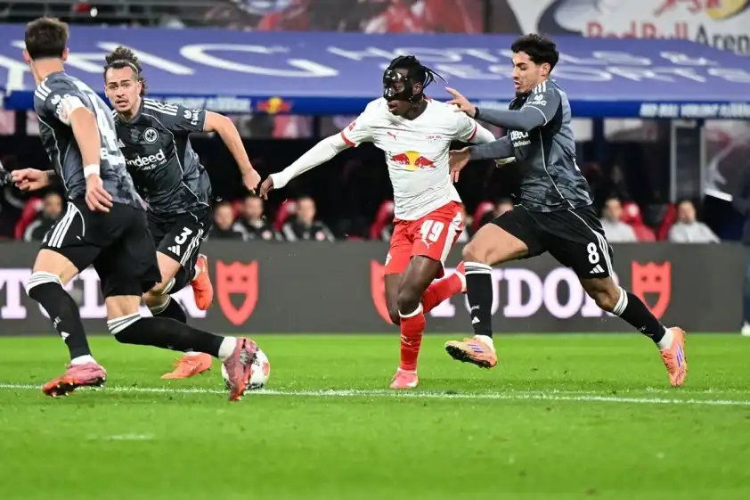 Chủ nhà Frankfurt bị đánh giá thấp hơn RB Leipzig ở trận đấu sắp tới. (Ảnh: Internet) Chủ nhà Frankfurt bị đánh giá thấp hơn RB Leipzig ở trận đấu sắp tới. (Ảnh: Internet)