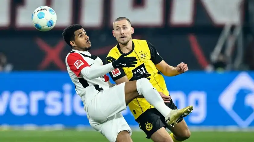 Dortmund quyết có 3 điểm trước Frankfurt. (Ảnh: Internet) Dortmund quyết có 3 điểm trước Frankfurt. (Ảnh: Internet)