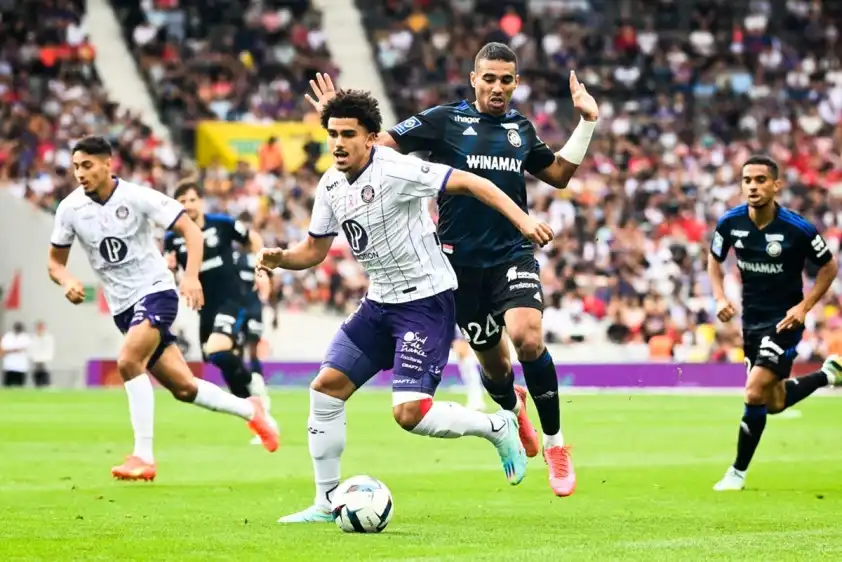 Strasbourg sẽ có trận đấu không hề dễ trước Toulouse. (Ảnh: Internet) Strasbourg sẽ có trận đấu không hề dễ trước Toulouse. (Ảnh: Internet)
